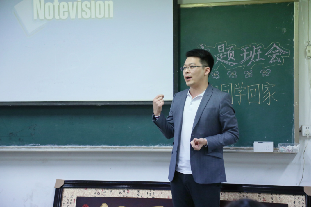 截图 (12).png
